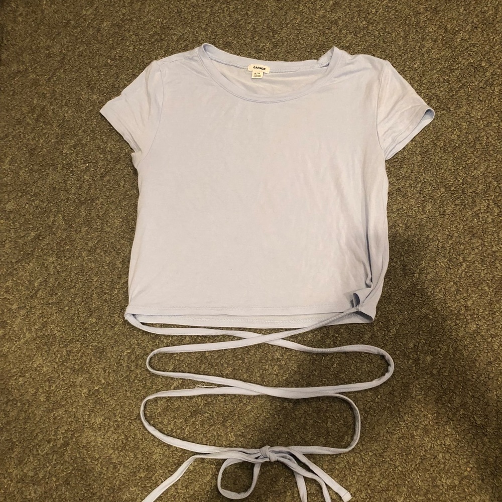 Light blue wrap tie crop tee